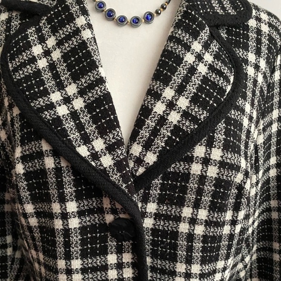Karen Kane Black & White Plaid Wool Blend Jacket Blazer Size 12 - Picture 4 of 10